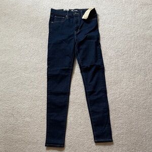 Levi's Women's High Rise Navy Jeans 27x30